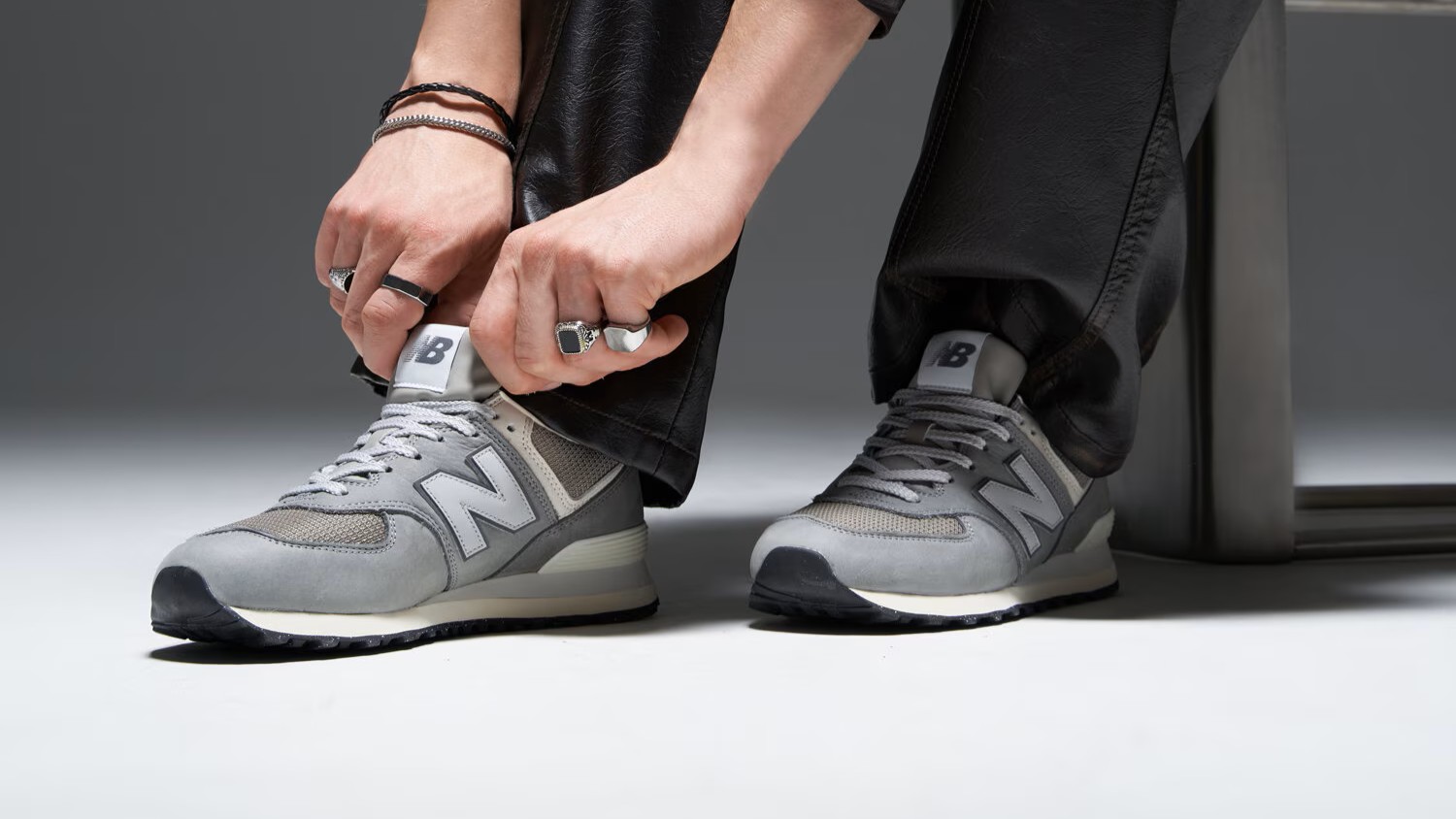 New Balance 574 – jak vázat ikonu streetwearu?